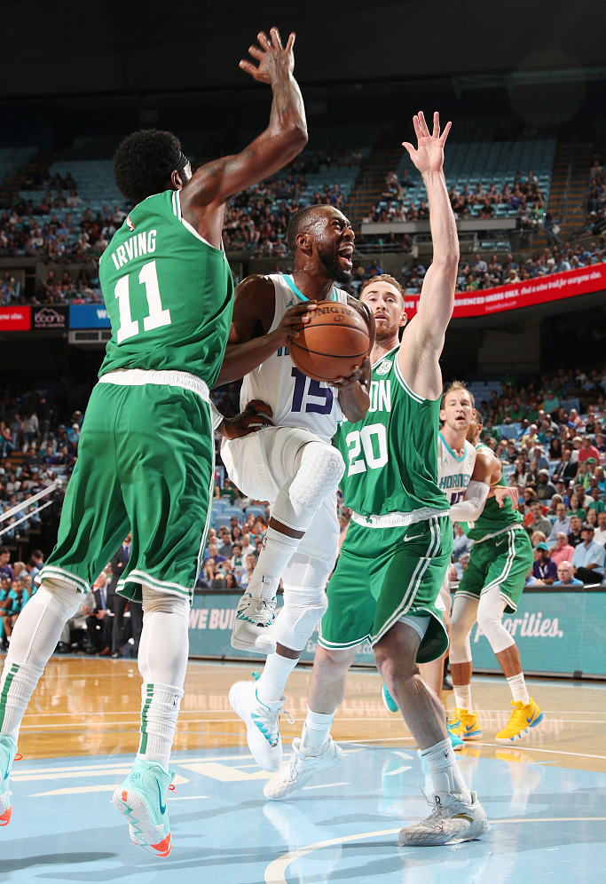 BB体育-风云突变夏洛特黄蜂赛后刷新队史纪录；西甲版图或重绘；气氛紧张；官宣口径保持一致的简单介绍