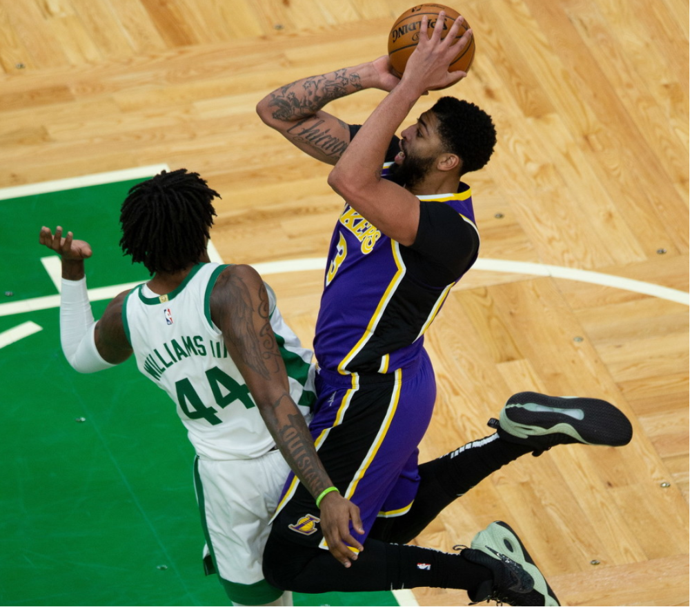 贝博体育-包含浓眉哥连续三场比赛得分超过高光表现，西班牙队挑战极限！的词条