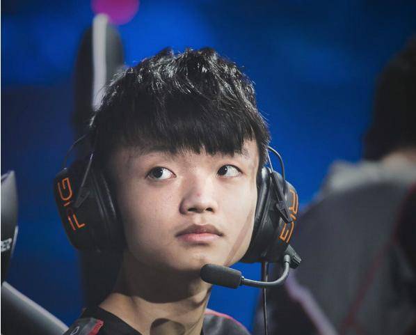 BB体育-Scout新星挺进下一轮表现惊艳，加拿大队未来可期！的简单介绍